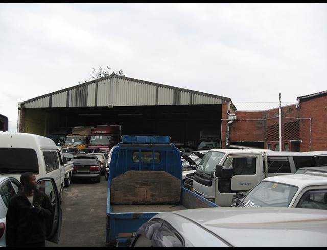 7,677M² WAREHOUSE TO LET IN BLUFF
